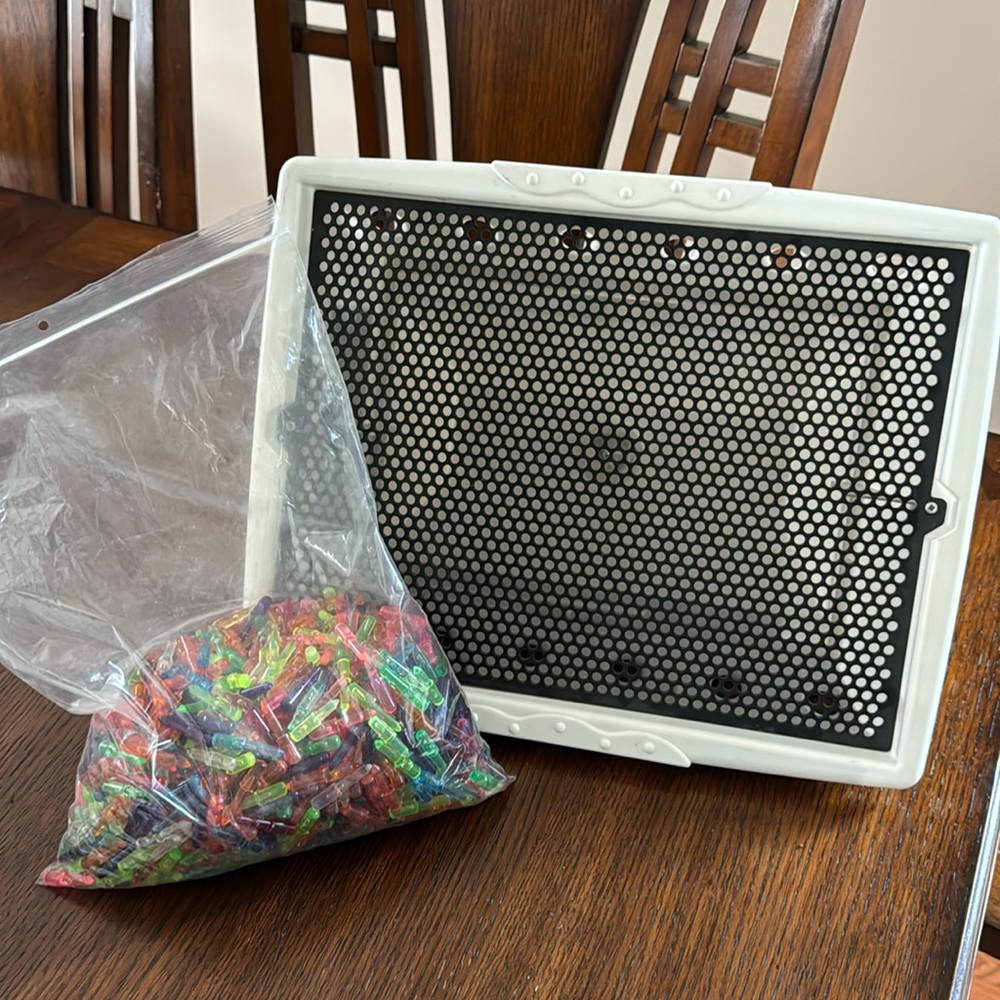 Vintage 1999 Lite Brite with Pegs